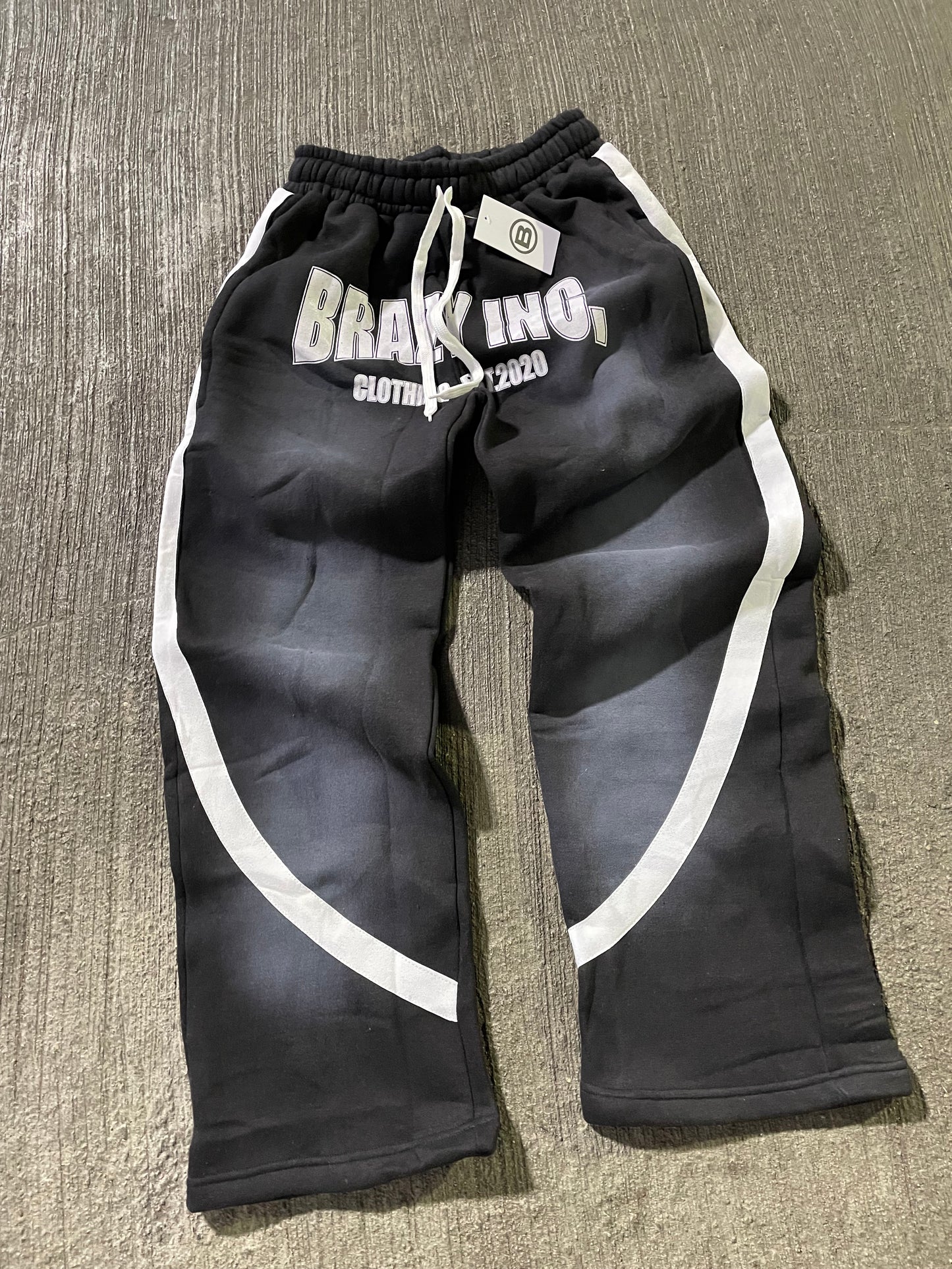 GLOBAL SWEATS